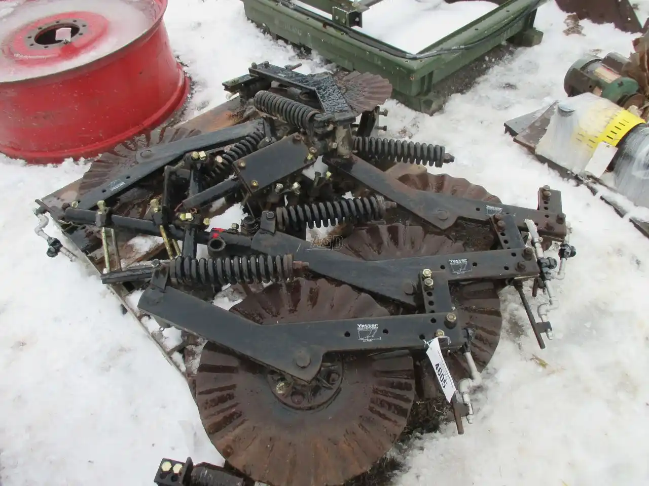 Gallery image 1 for Used Yetter Coulters Parts New-Used