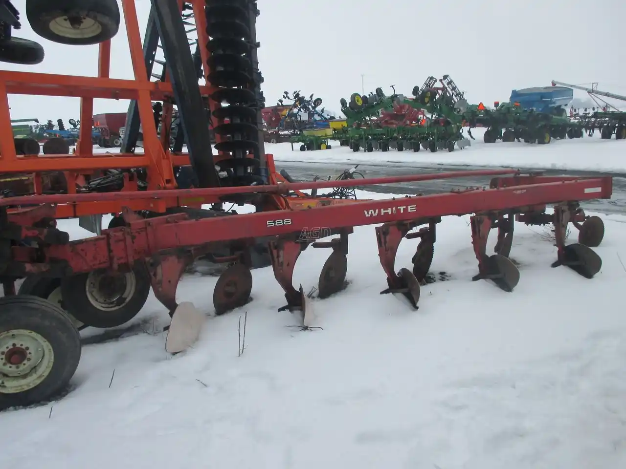 Gallery image 1 for Used White 588 Plow