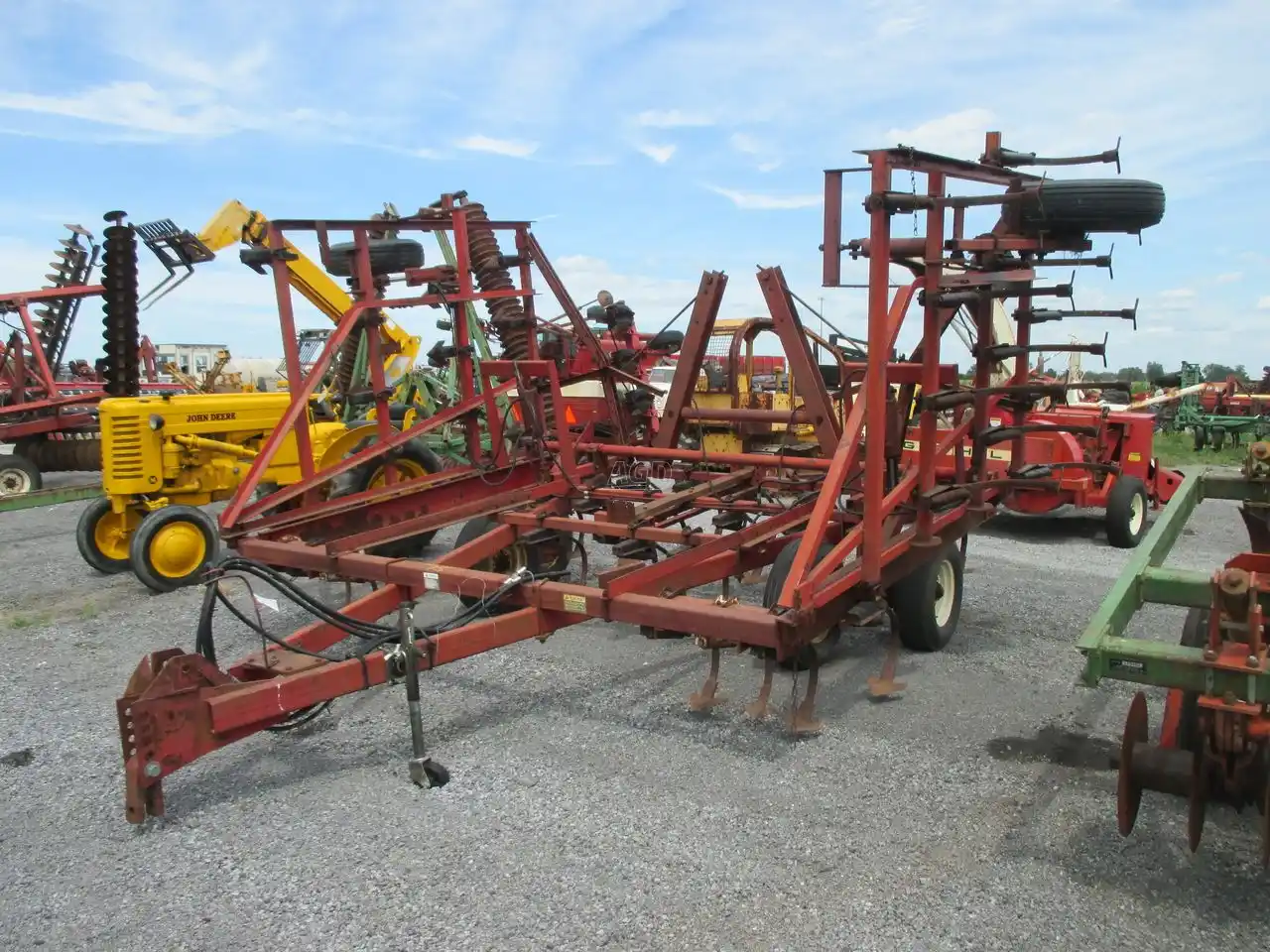 Gallery image 2 for Used International Harvester 45 Cultivator