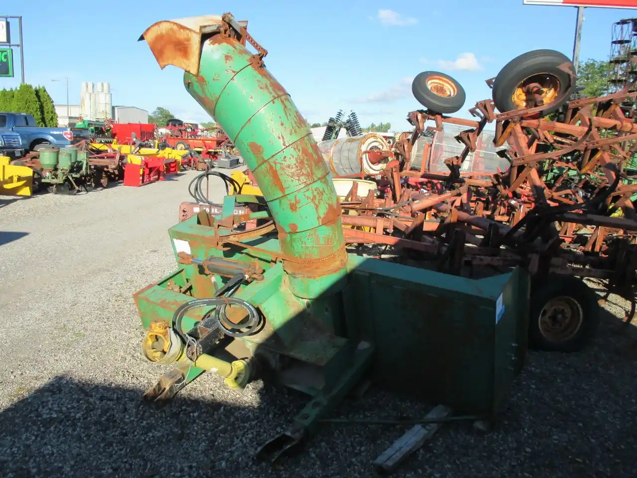 Gallery image 1 for Used John Deere 102 INCH Snow Blower