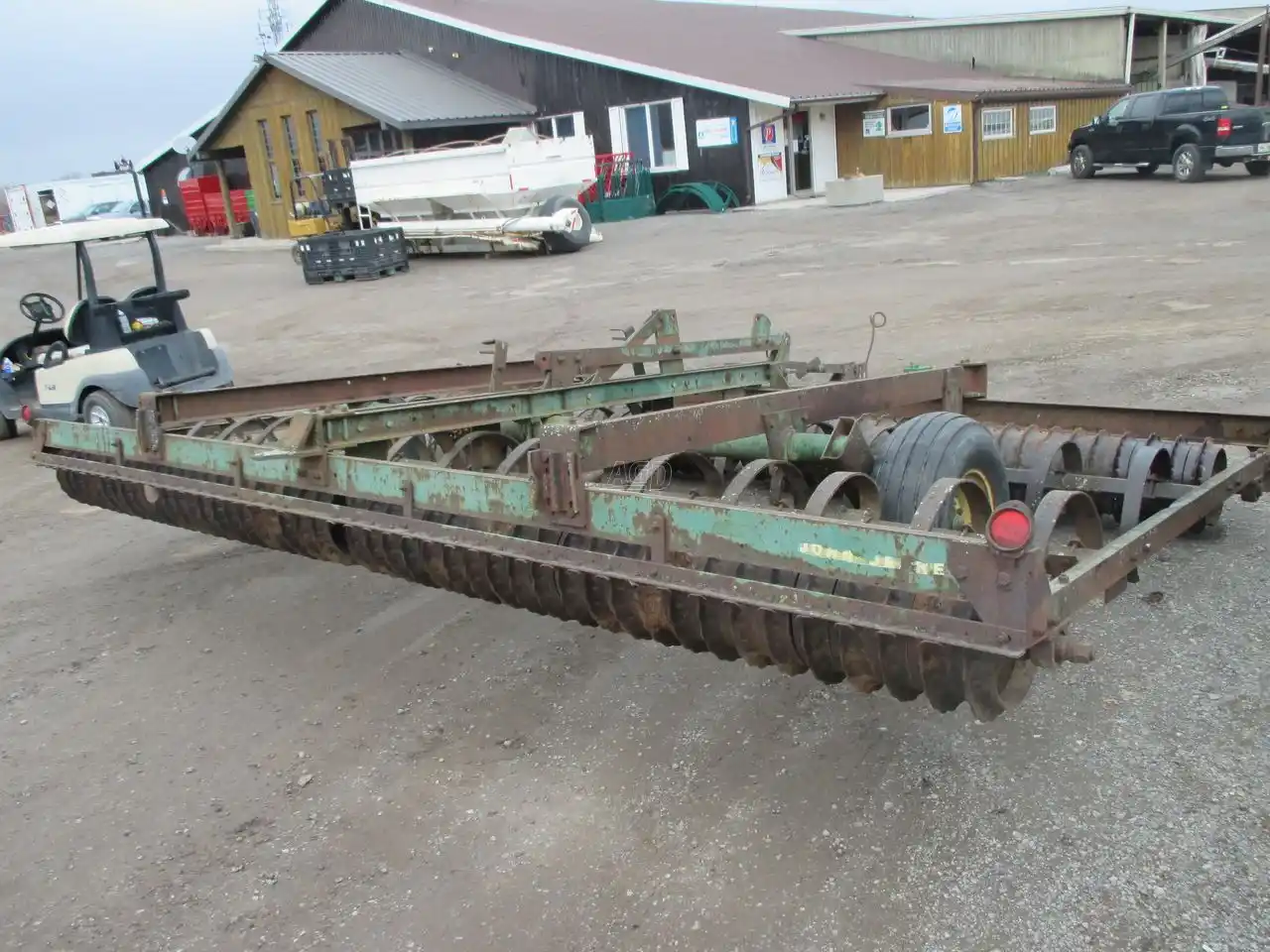 Gallery image 2 for Used John Deere 950 Culti-Mulcher