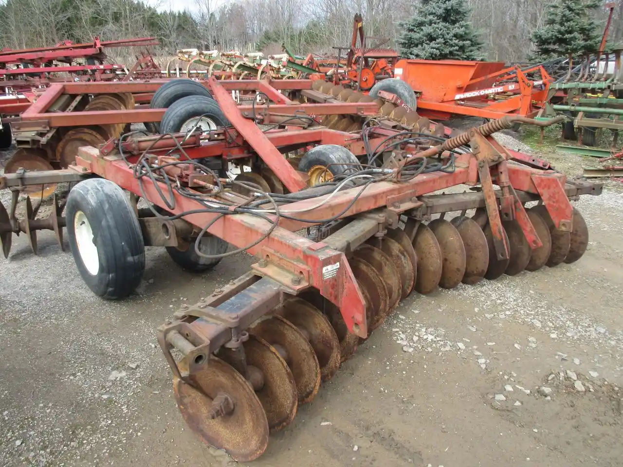 Gallery image 1 for Used International Harvester 496 Disc