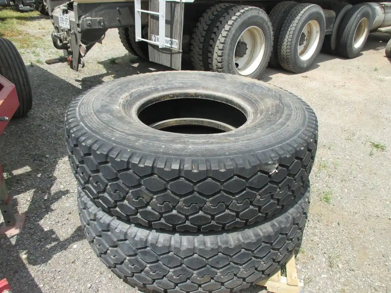 Gallery image 1 for Used Bridgestone Tires