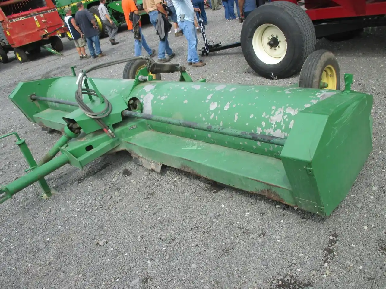 Gallery image 1 for Used John Deere 27 Flail Shredder