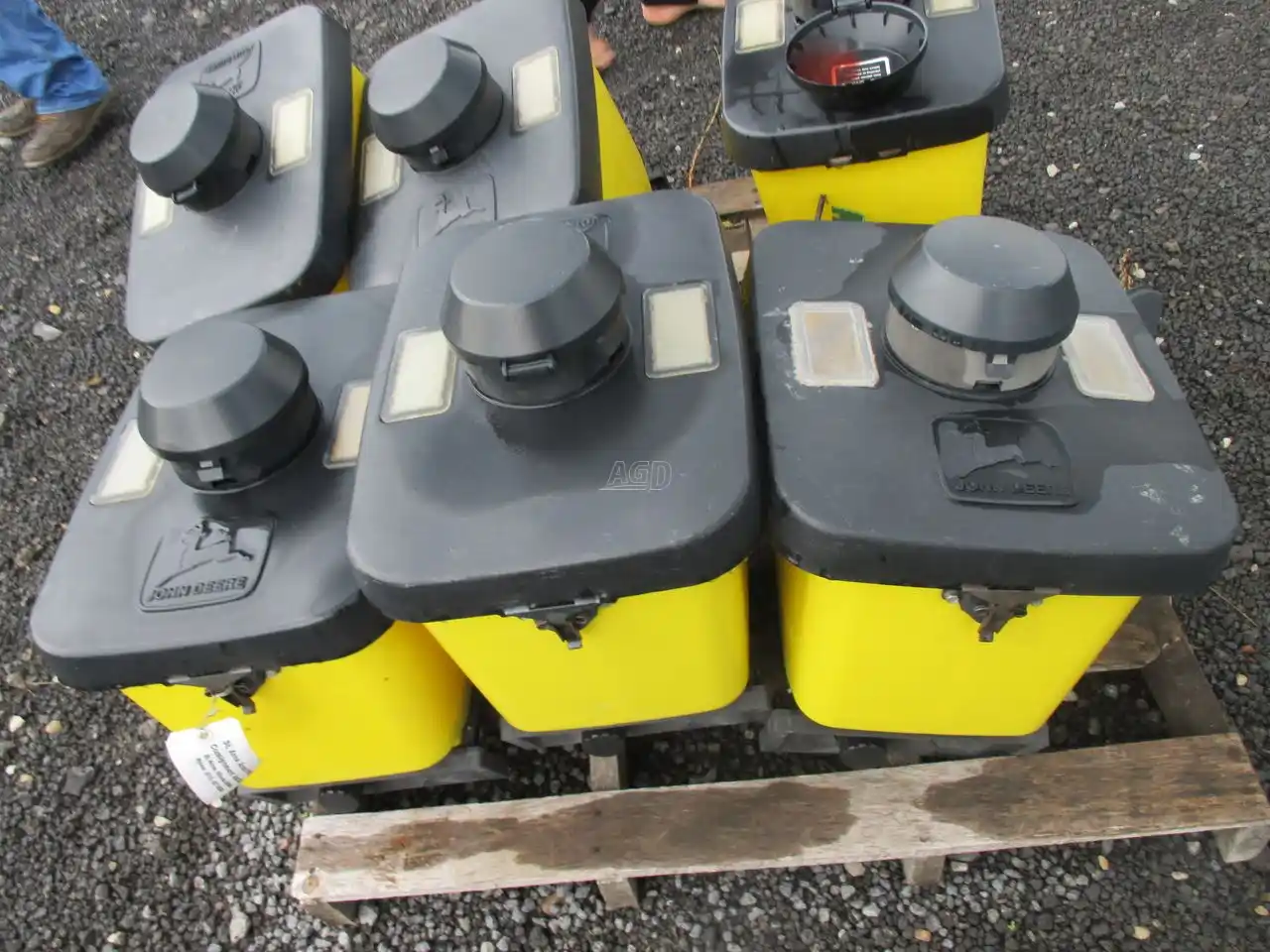 Gallery image 2 for Used John Deere Insecticide Hopper Parts New-Used