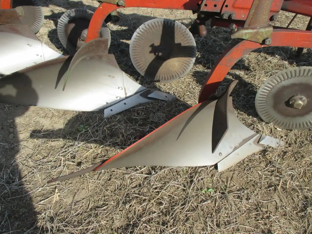 Gallery image 2 for Used Kverneland Misc Plow