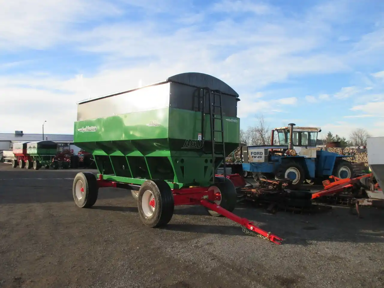 Gallery image 2 for New AgriMaster A 600 Gravity Box