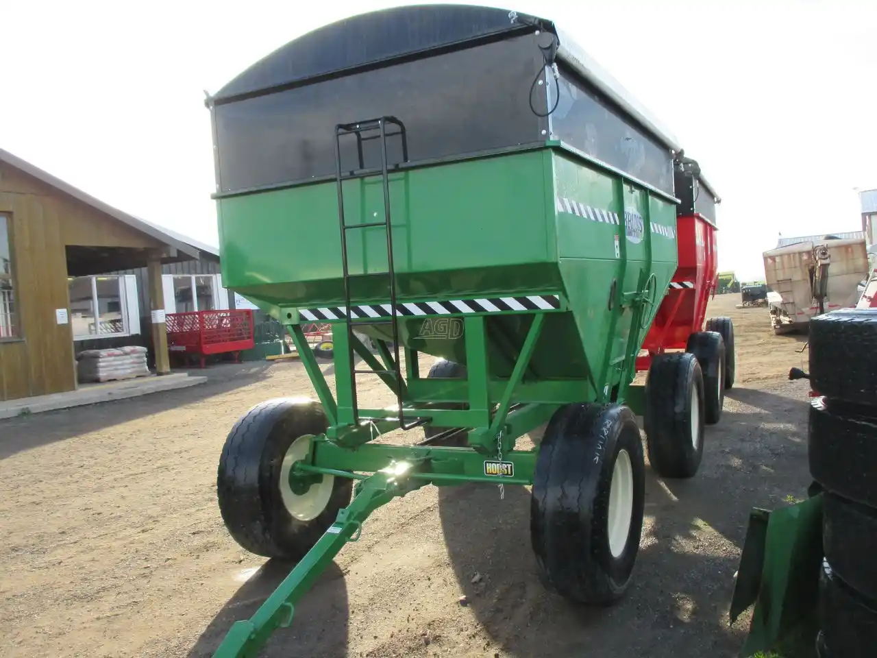 Gallery image 2 for New Bruns Manufacturing 430 Gravity Box