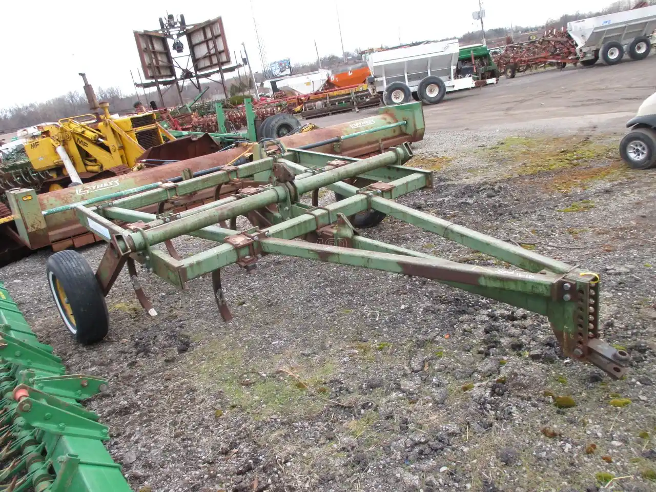Gallery image 2 for Used Kewanee Misc Chisel Plow