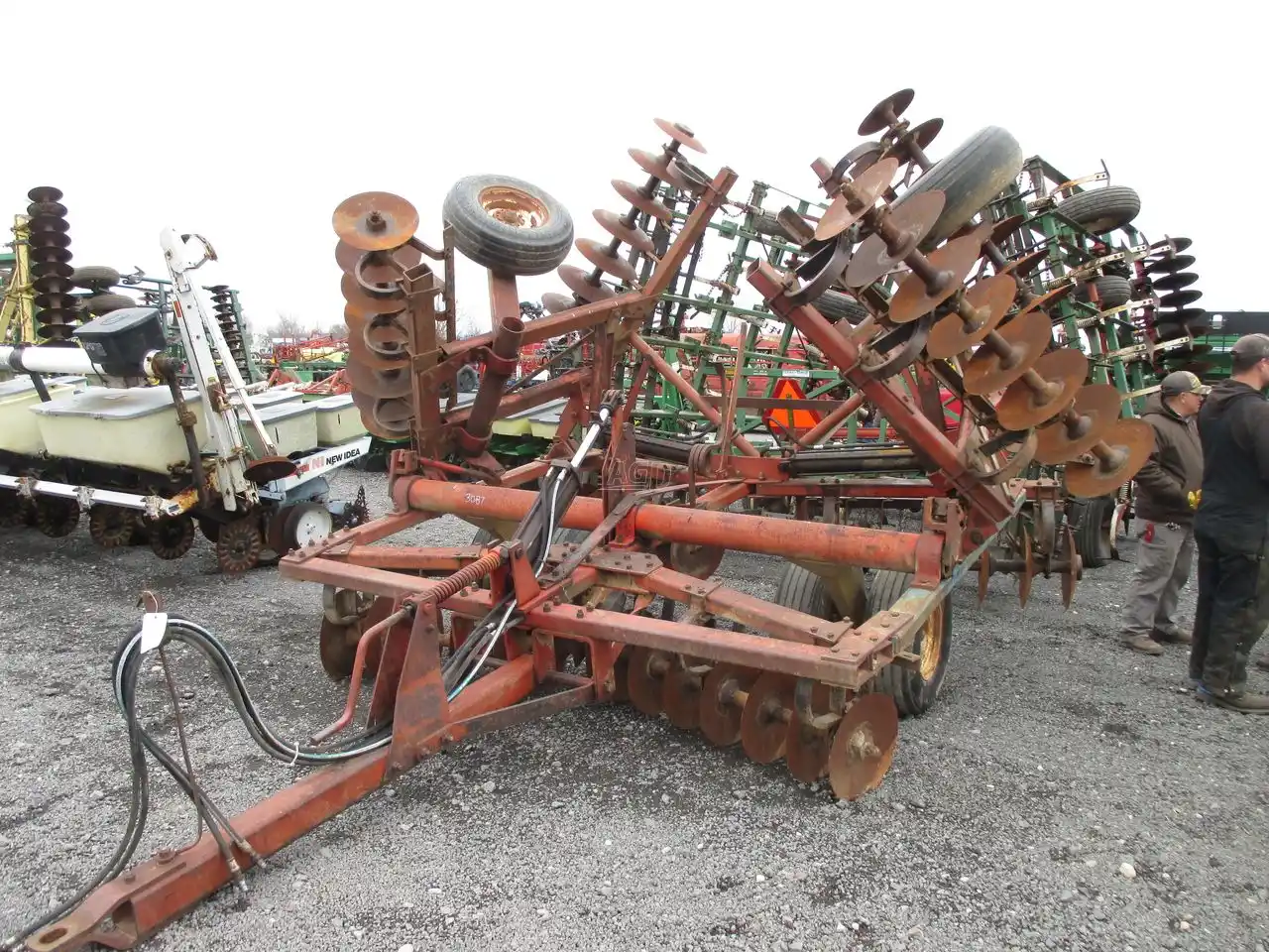 Gallery image 2 for Used White 271 Disc