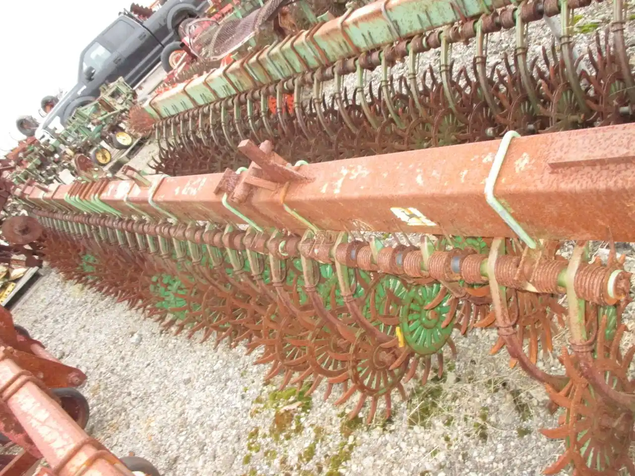 Gallery image 1 for Used John Deere 400 Rotary Hoe