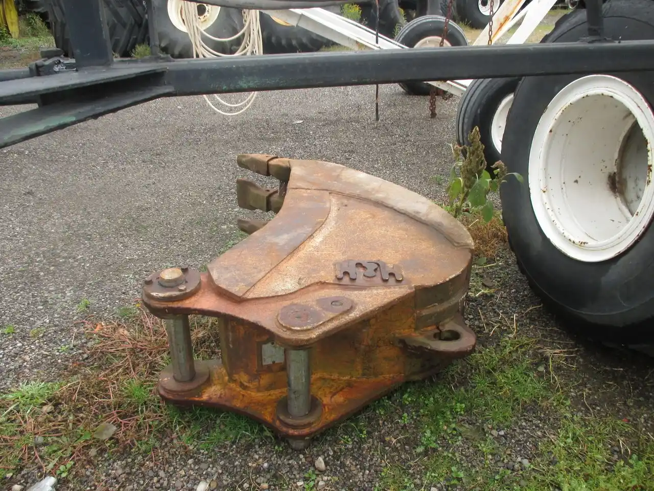 Gallery image 2 for Used Hicap Misc Bucket