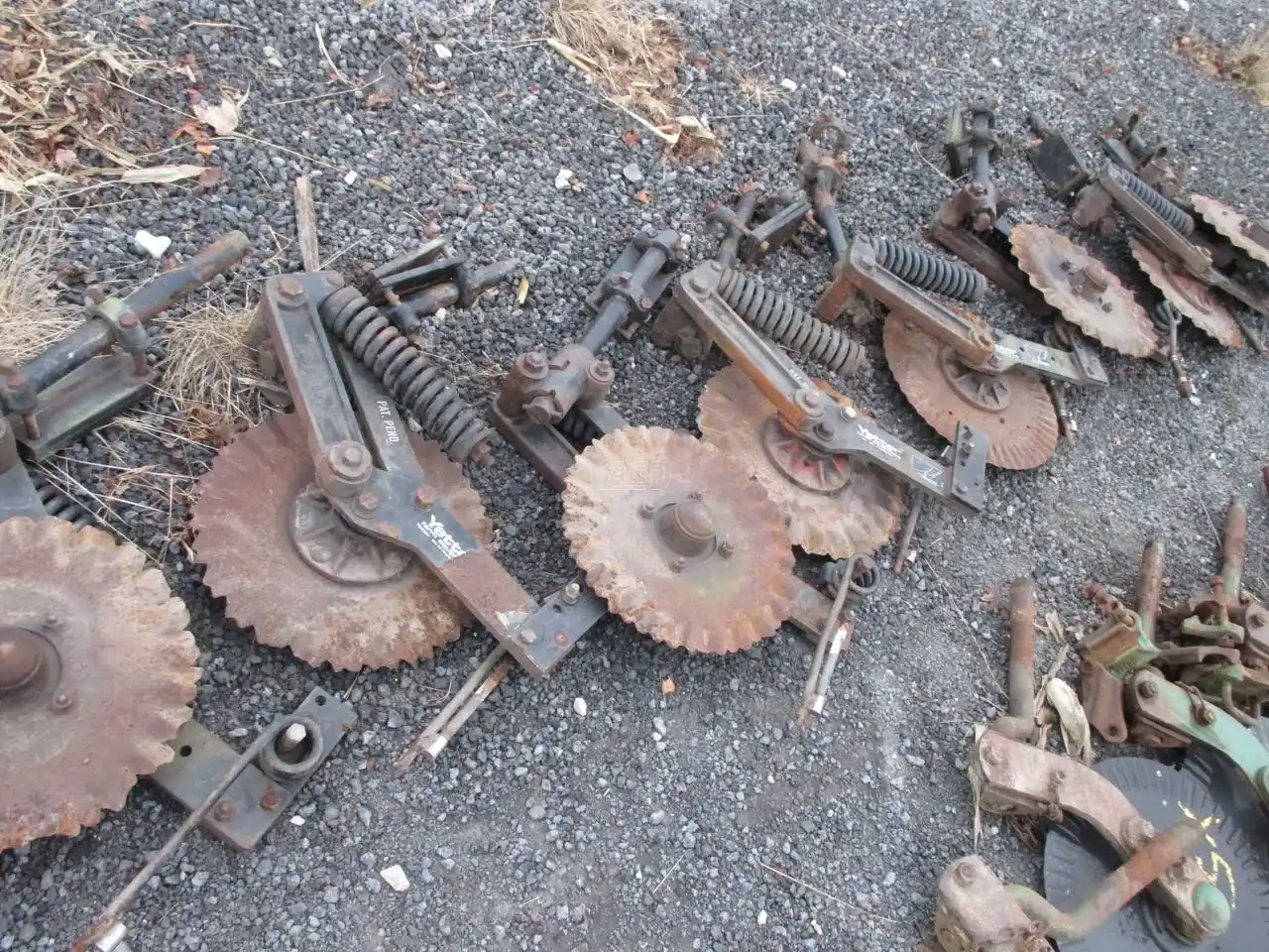 Gallery image 2 for Used Yetter Coulters Parts New-Used