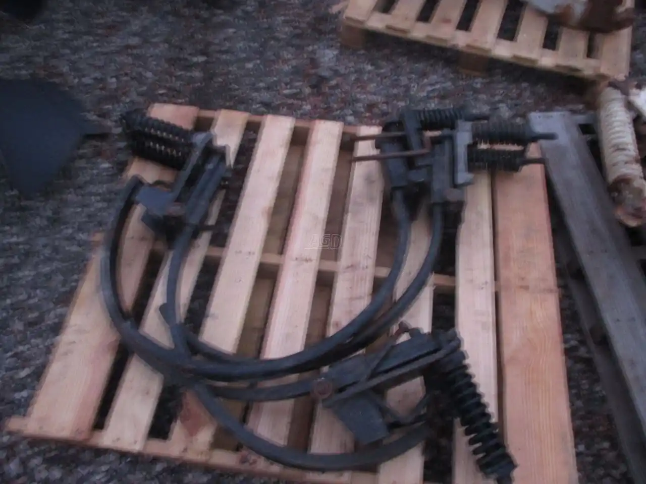 Gallery image 2 for Used Shanks Attachment