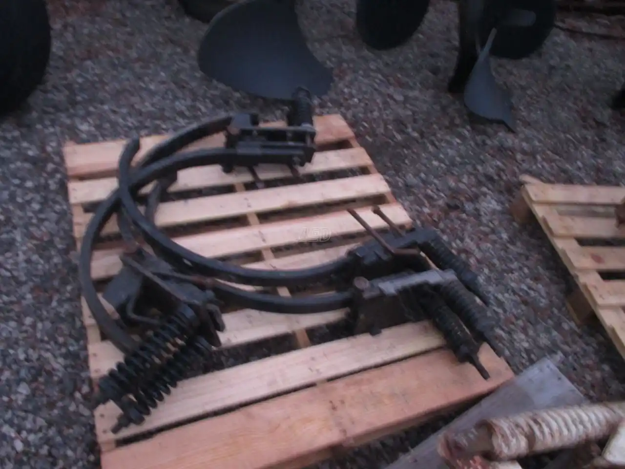 Gallery image 1 for Used Shanks Attachment