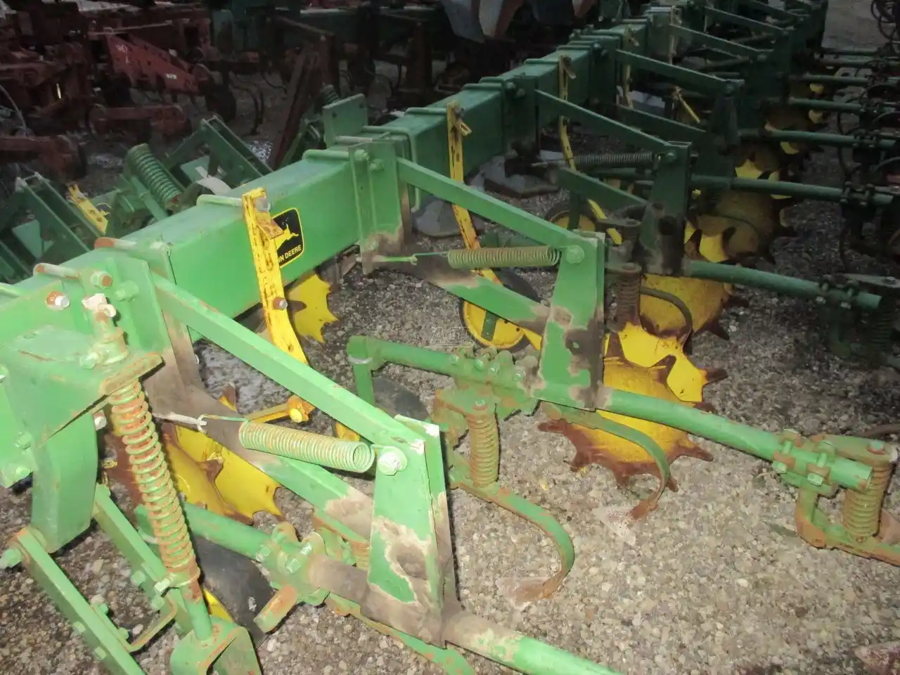 Gallery image 2 for Used John Deere RM Cultivator