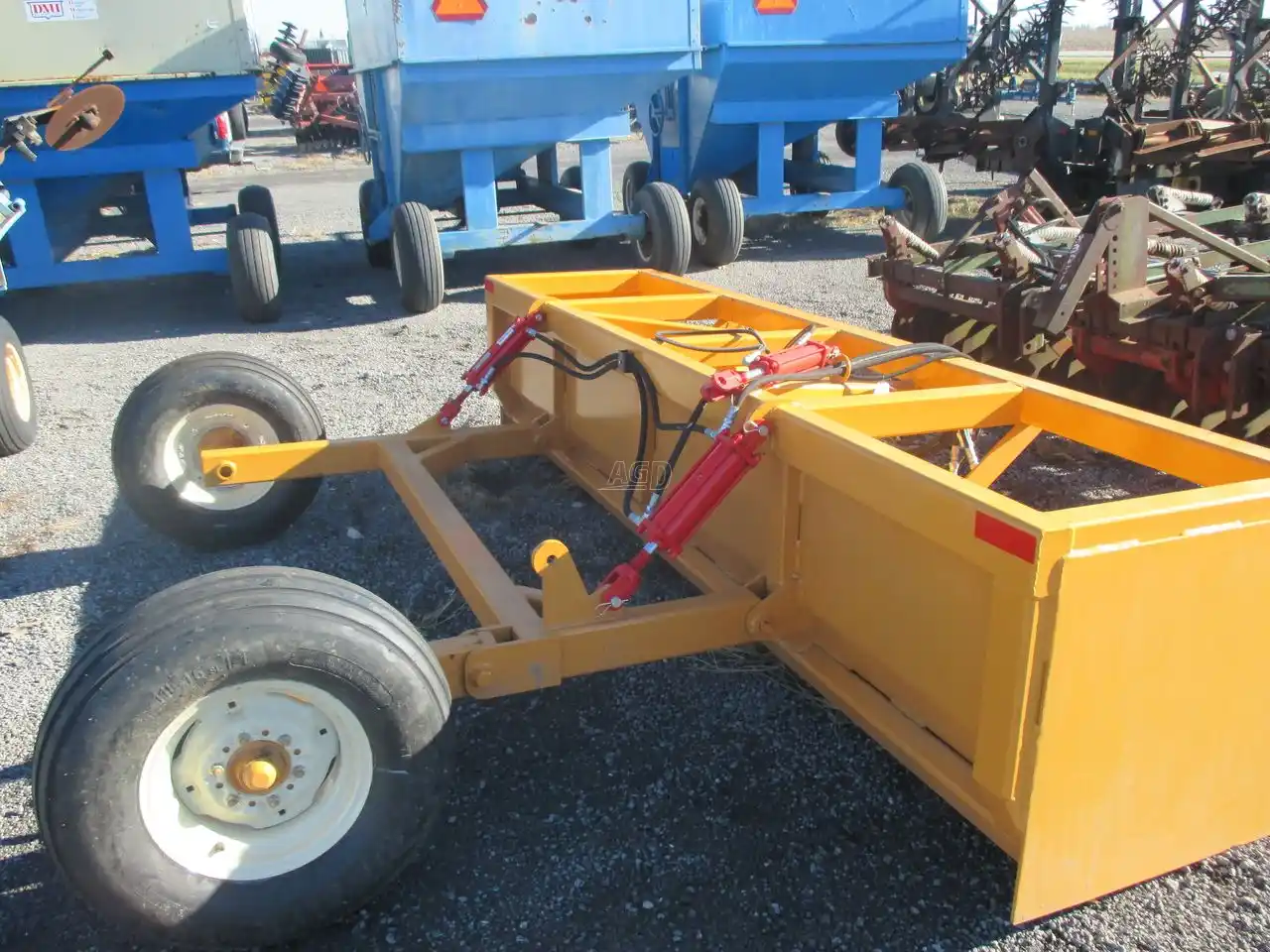 Gallery image 2 for New Industries America Box Scraper