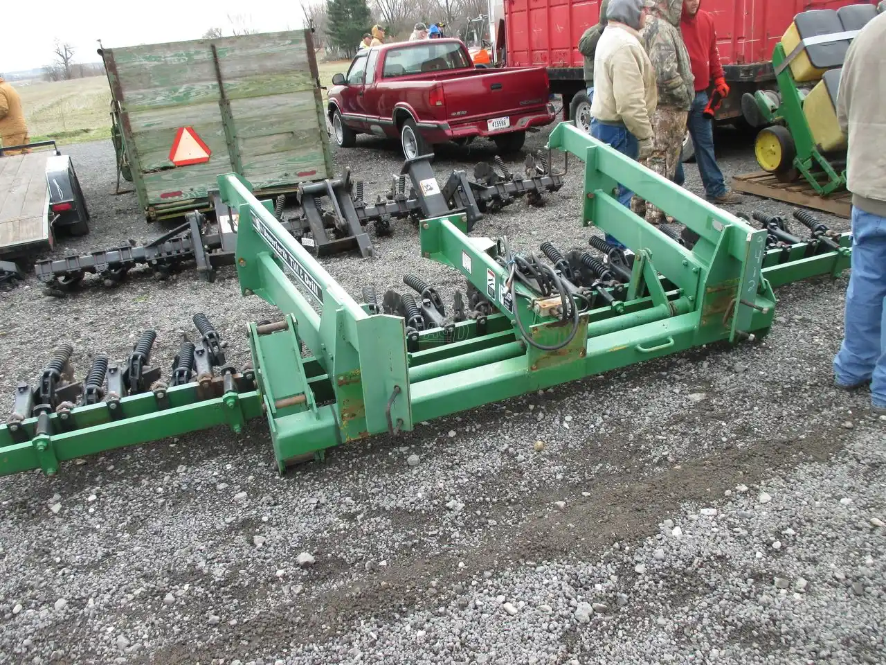 Gallery image 2 for Used Unverferth Till & Drill Attachment