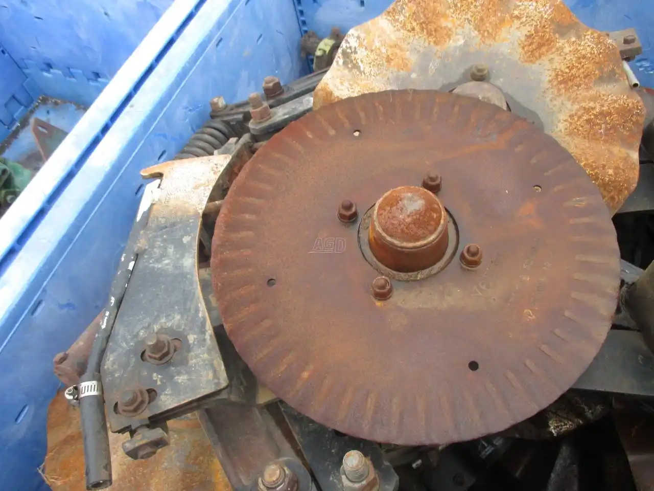 Gallery image 2 for Used Yetter Coulters Parts New-Used