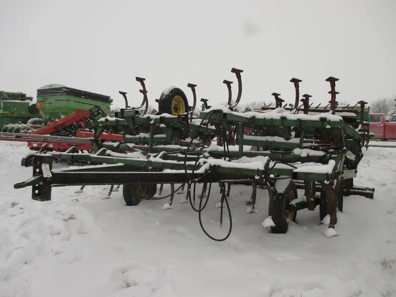 Gallery image 1 for Used John Deere 1010 Cultivator