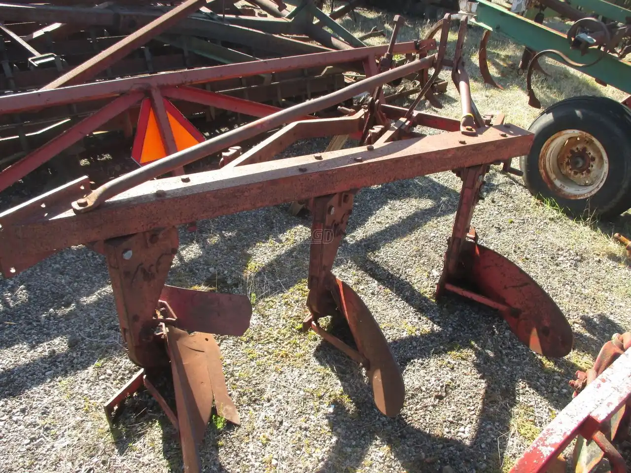 Gallery image 1 for Used Massey Ferguson Misc Plow