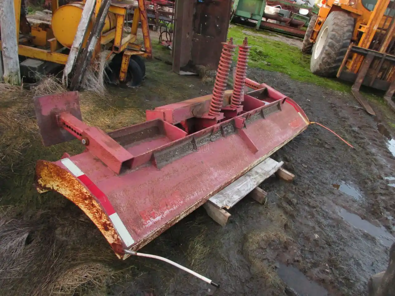 Gallery image 1 for Used Leon Misc Blade