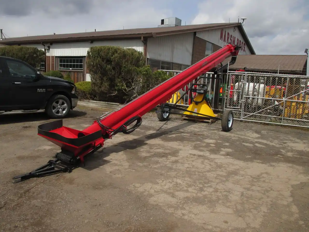 Gallery image 1 for New Easy-Vey Misc Conveyor