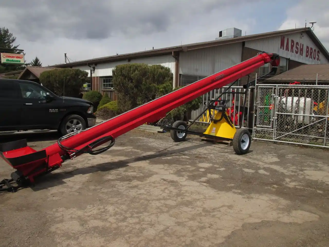 Gallery image 2 for New Easy-Vey Misc Conveyor