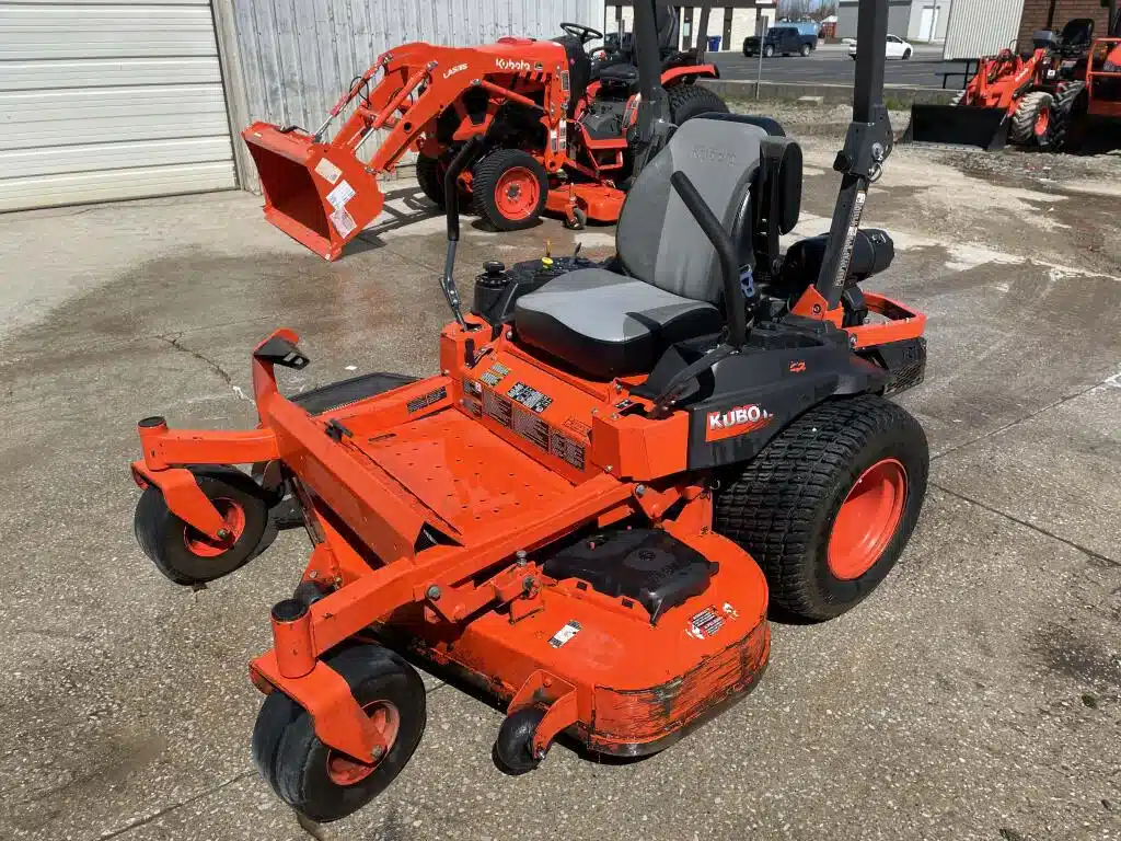 Mower Hitch for ZG227 Zero Turn : r/kubota