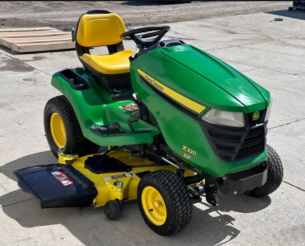 Image for Used 2014 John Deere X320 Lawn Tractor