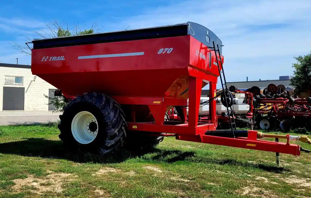 Gallery image 2 for Used 2023 E-Z Trail 870 Grain Cart