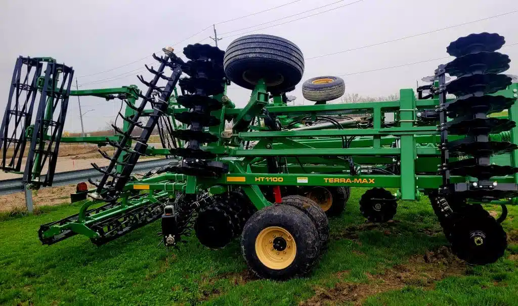Gallery image 2 for Used 2023 Great Plains HT1100-20 Vertical Tillage