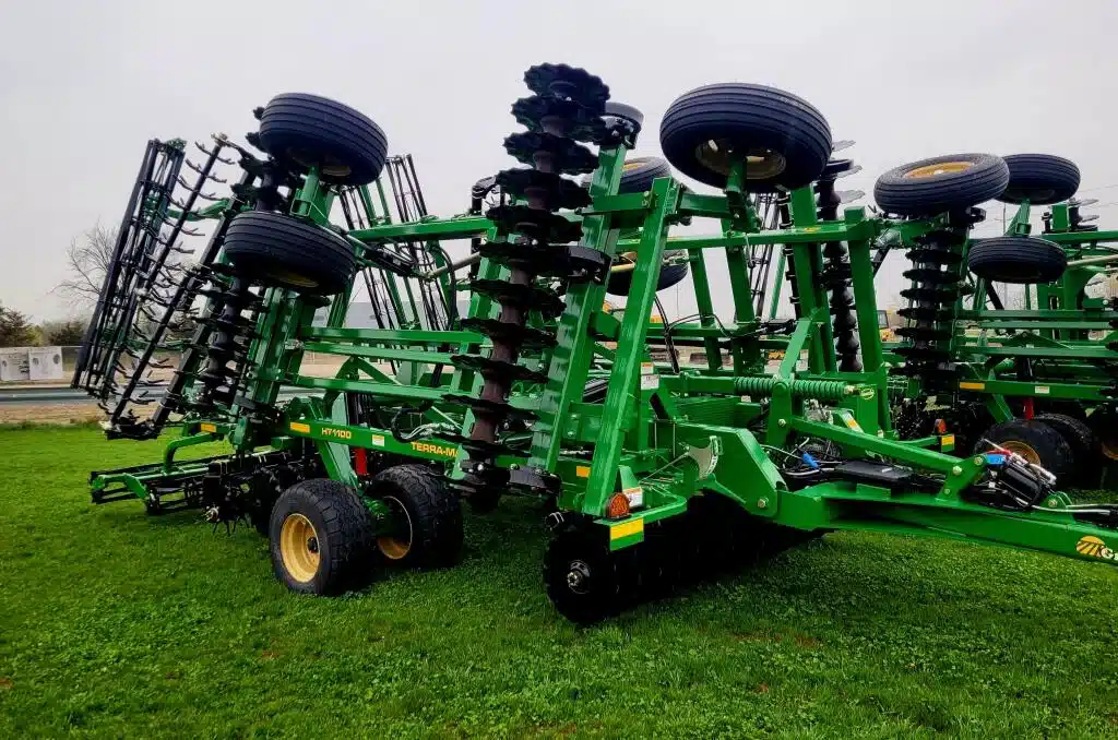 Gallery image 1 for Used 2023 Great Plains HT1100-25 Vertical Tillage
