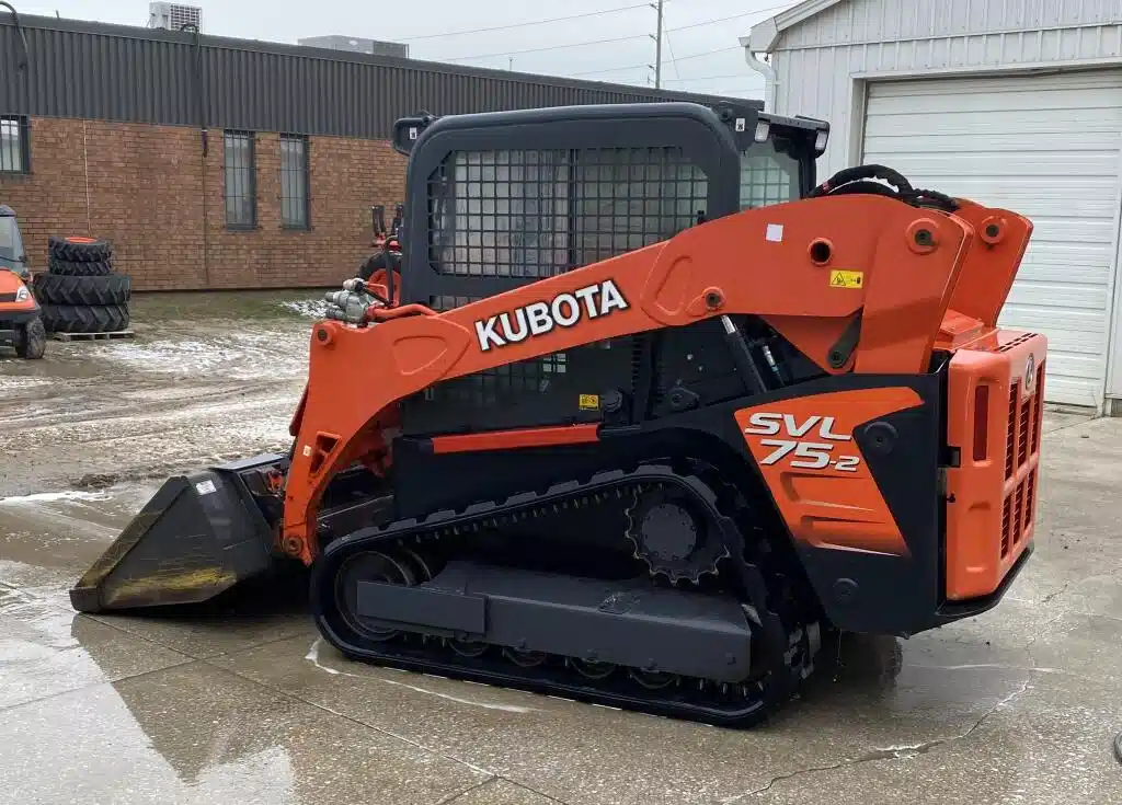 Gallery image 2 for Used 2018 Kubota SVL75-2HFWC Track Loader