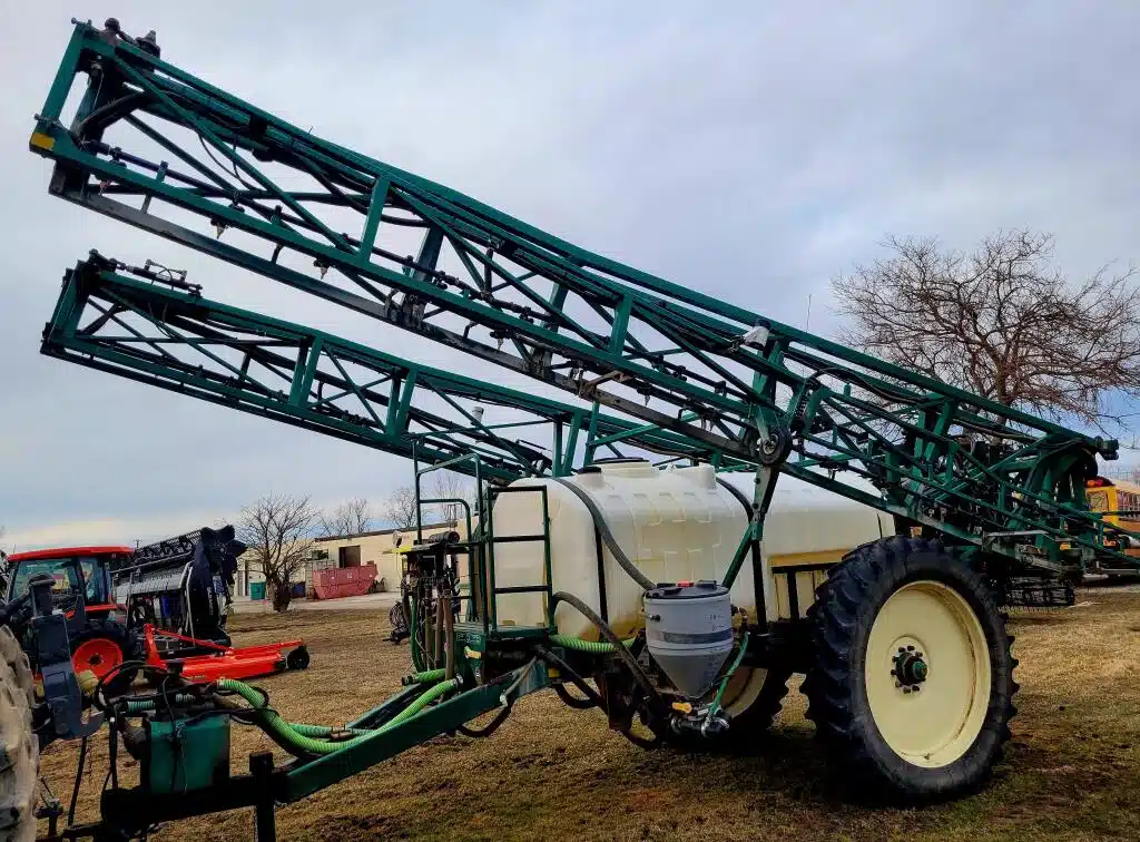 Gallery image 2 for Used M-S T1000 Sprayer - Pull Type