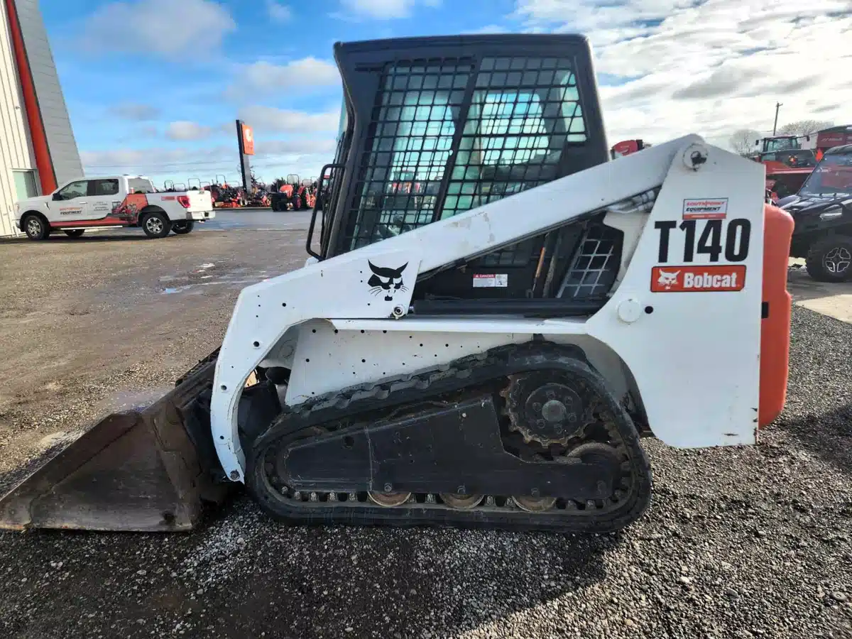 Gallery image 1 for Used 2008 Bobcat T140 Skid Steer