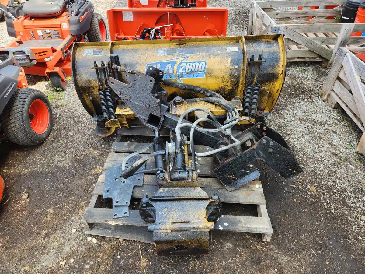 Gallery image 2 for HLA Attachments 2000 Snowpusher Blade