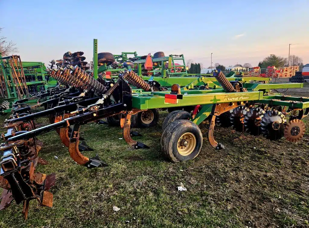 Gallery image 2 for Used 2017 Great Plains MC5111 Disc Ripper