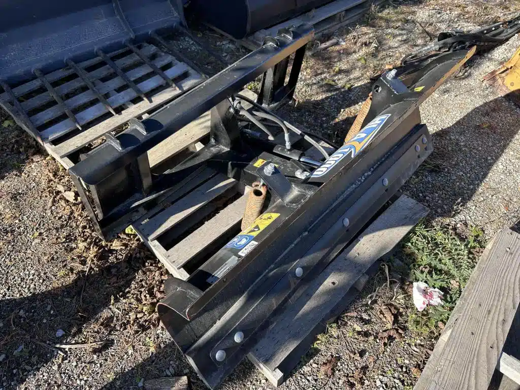 Gallery image 2 for Used 2023 HLA Attachments SB1000-60 Blade