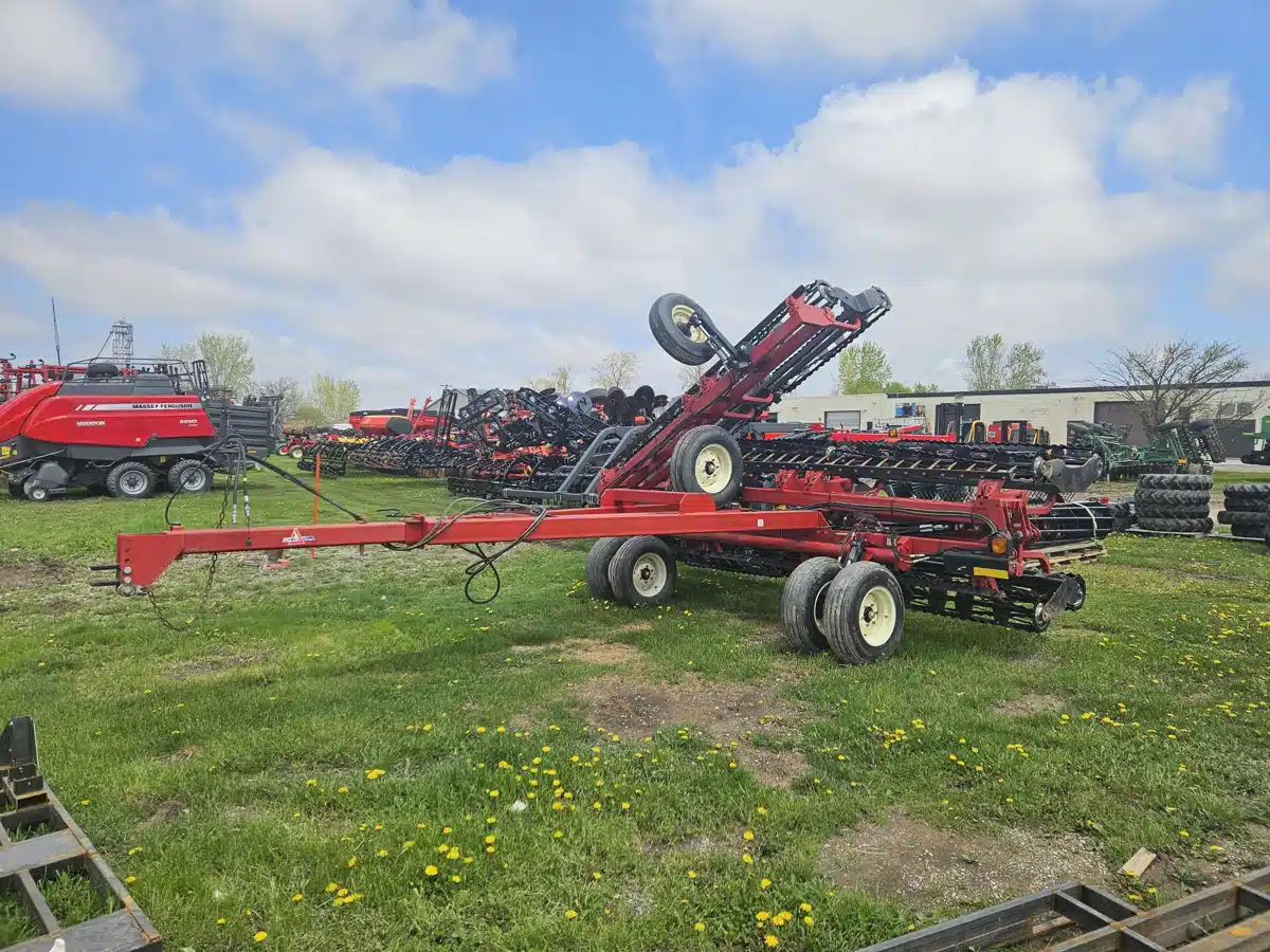 Gallery image 2 for Used 2016 Unverferth 1225-37 Harrow