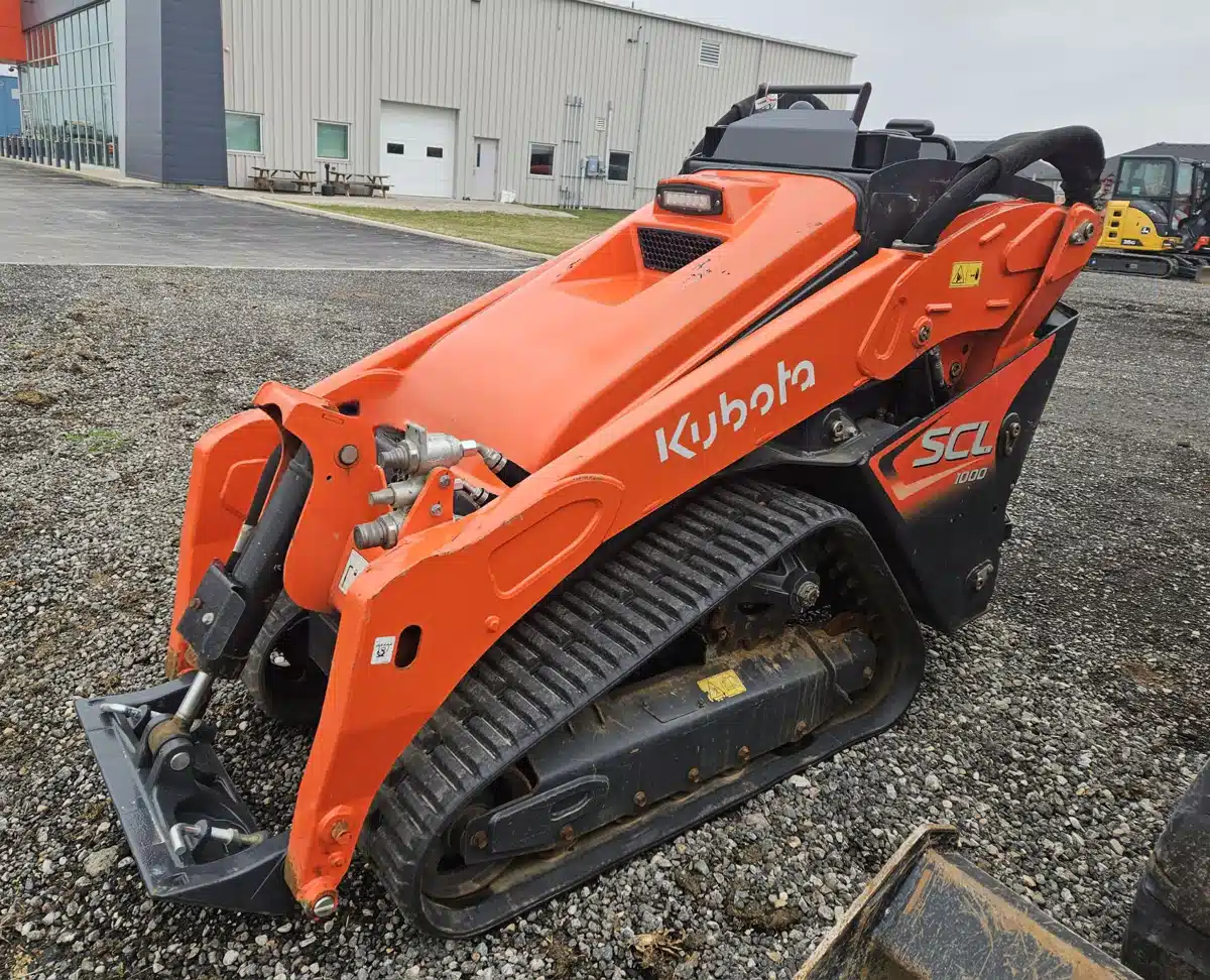 Gallery image 2 for Used 2022 Kubota SCL1000 Track Loader