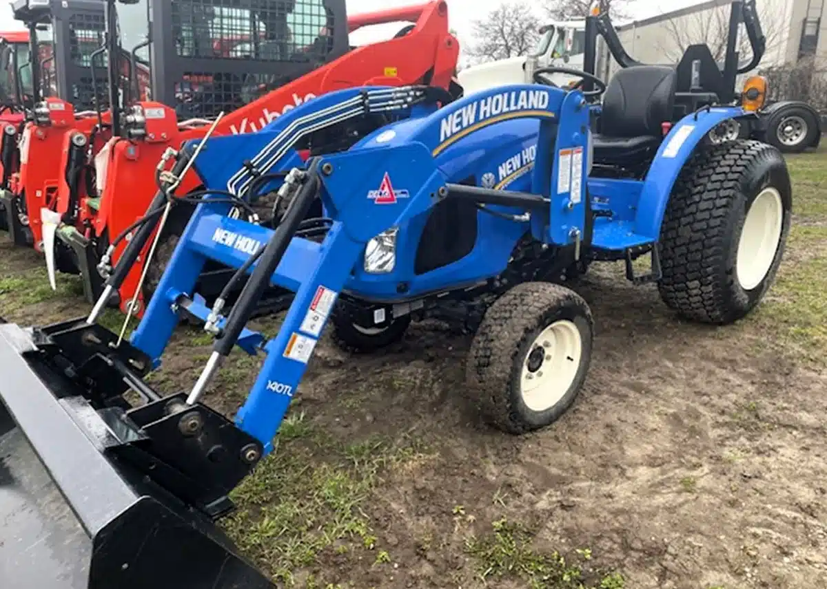 Gallery image 1 for Used 2016 New Holland WORKMASTER 37 Tractor