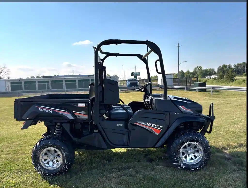 Gallery image 2 for Used 2019 Kubota XG850 Utility Vehicle