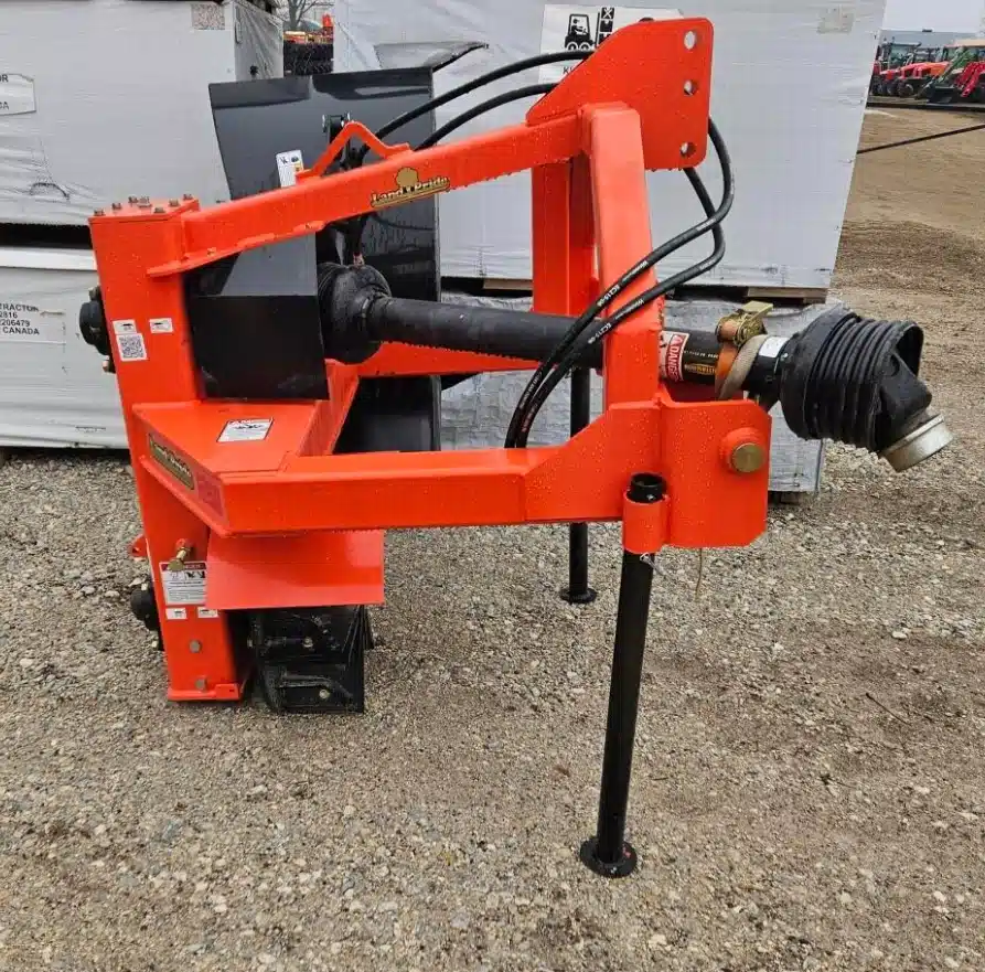 Gallery image 1 for Used 2024 Kubota DTM55 L&G Attachment