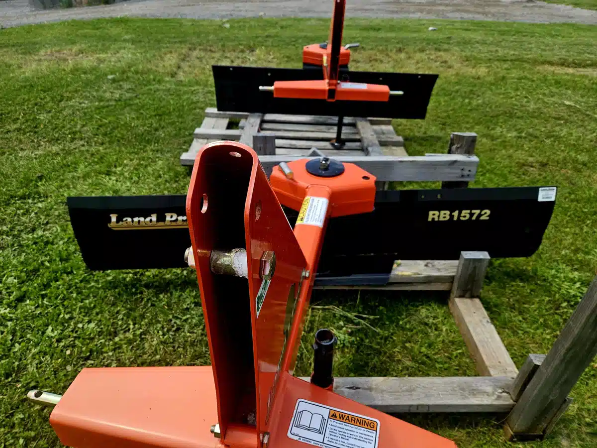 Gallery image 1 for Used Kubota RB1572 Blade