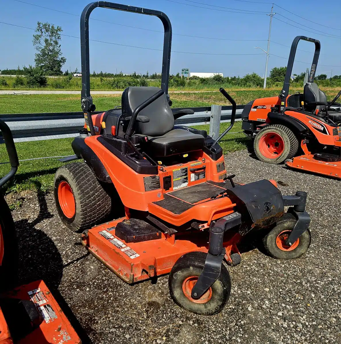 Gallery image 1 for Used 2013 Kubota ZD331-60R Mower - Zero Turn