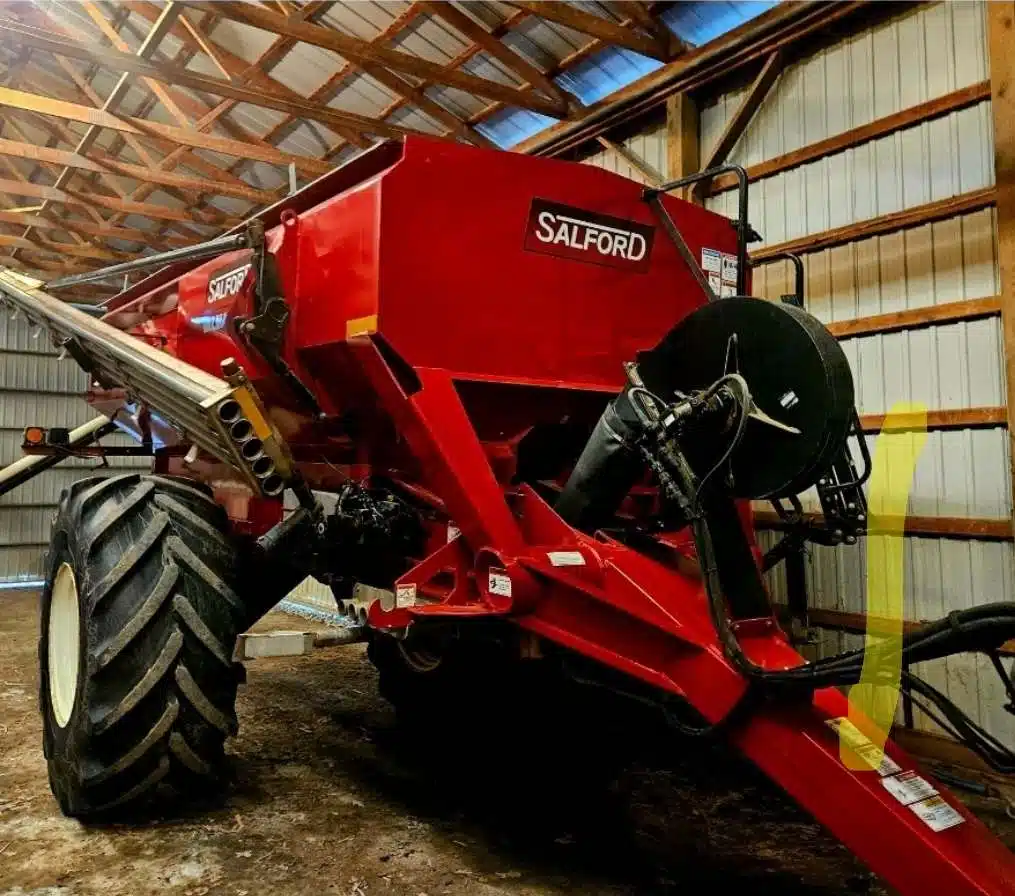 Gallery image 2 for Used 2019 Salford VALMAR 8611 Spreader - Fertilizer