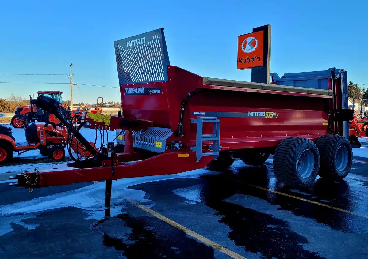 Gallery image 2 for Used 2023 Tubeline Manufacturing Ltd Nitro 575RS Manure Spreader