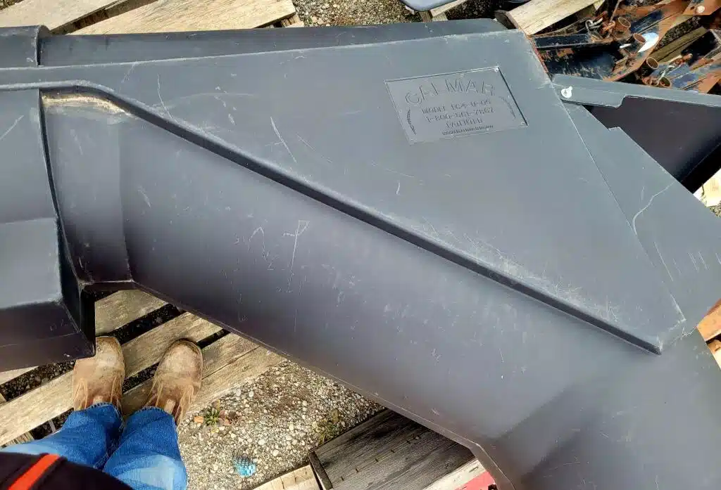 Gallery image 1 for Used Auger Boot - FC4 -U- 09 Combine Attachment