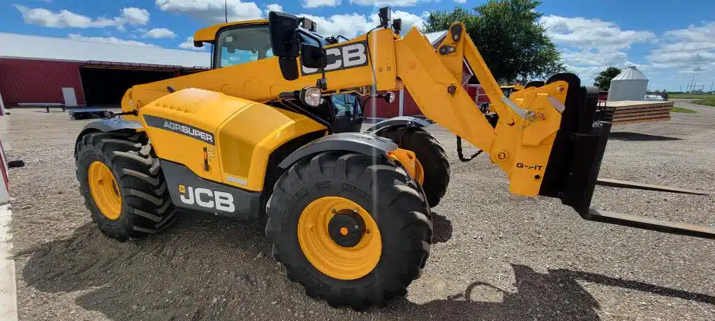 Gallery image 2 for Used 2021 JCB 542-70AGS TeleHandler